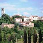 Rustic With Breathtaking Views Oprtalj