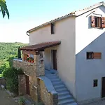 Rustic With Breathtaking Views *