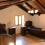Rustic With Breathtaking Views *