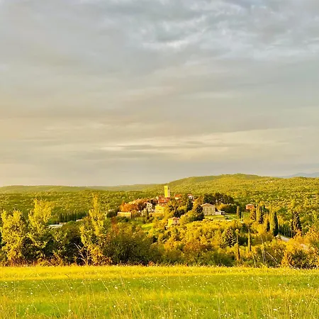 Rustic With Breathtaking Views * Oprtalj