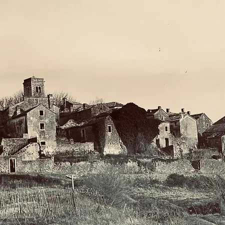 Vila Rustic With Breathtaking Views Oprtalj