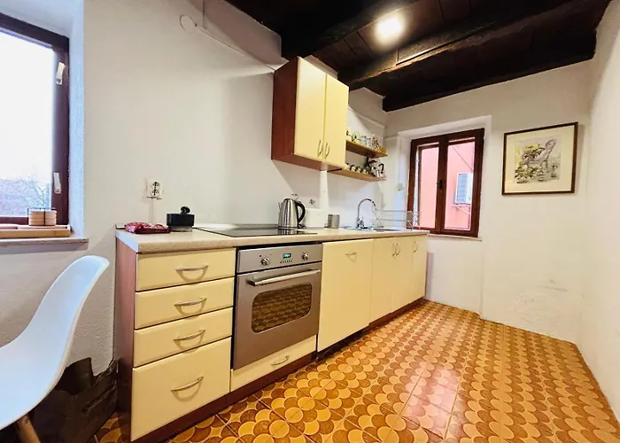 Rustic With Breathtaking Views