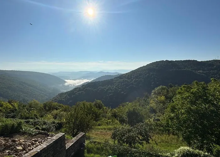 Rustic With Breathtaking Views *